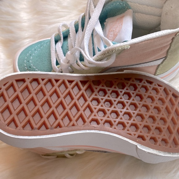 Pastel Vans 🛍️ - Picture 3 of 6